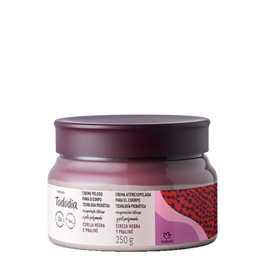 CREMA ATERCIOPELADA CORPORAL CEREZA NEGRA Y PRALINE 250 G